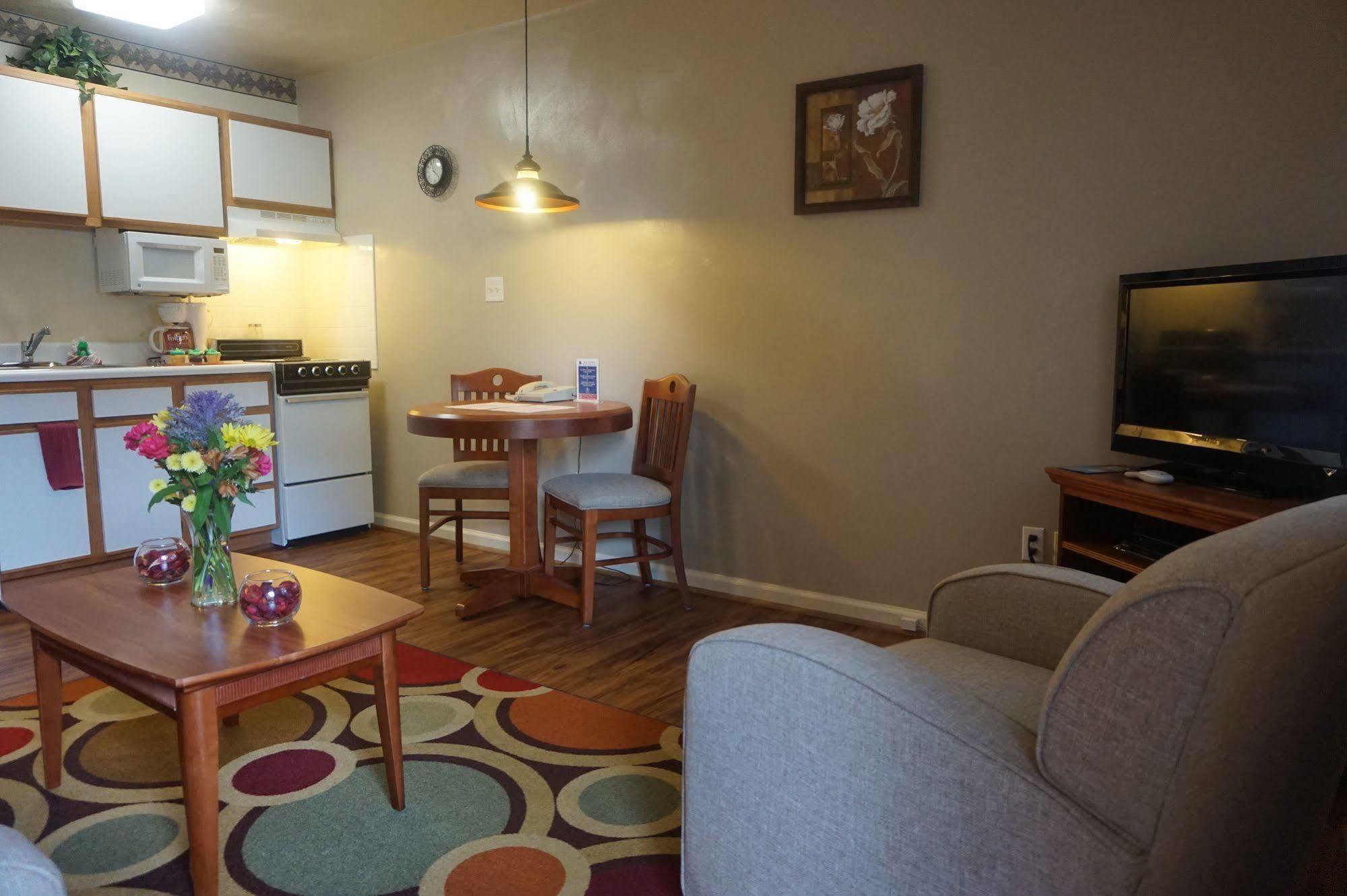 Affordable Suites كانابوليس المظهر الخارجي الصورة